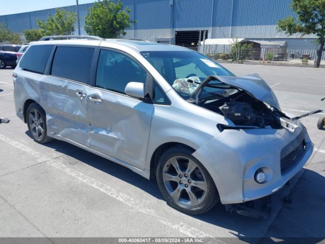 toyota sienna 2015 5tdxk3dc1fs563496