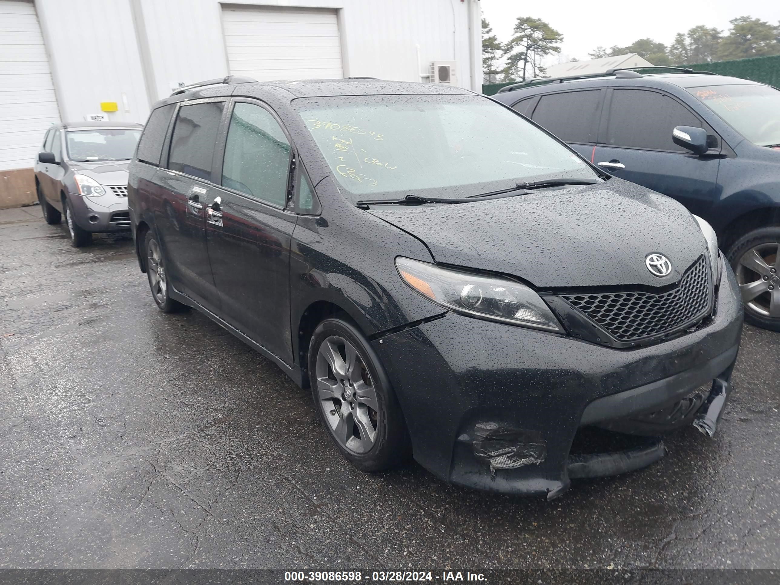 toyota sienna 2015 5tdxk3dc3fs674048