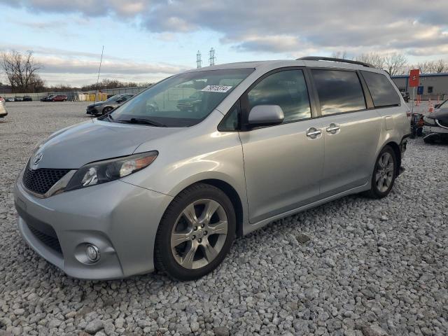 toyota sienna spo 2014 5tdxk3dc8es429731