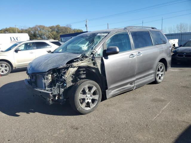 toyota sienna spo 2013 5tdxk3dc9ds300525