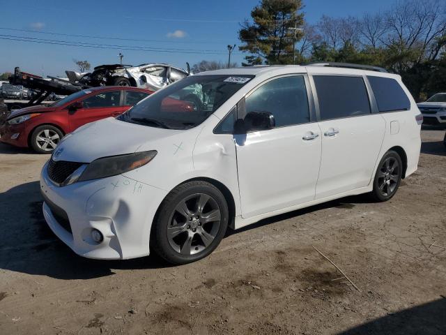 toyota sienna spo 2015 5tdxk3dcxfs590714