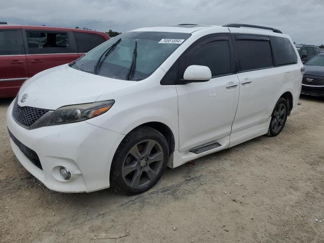 toyota sienna se 2017 5tdxz3dc1hs861657