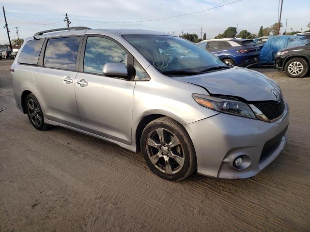 toyota sienna se 2017 5tdxz3dc5hs899201