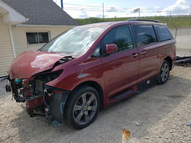 toyota sienna se 2018 5tdxz3dc5js943655