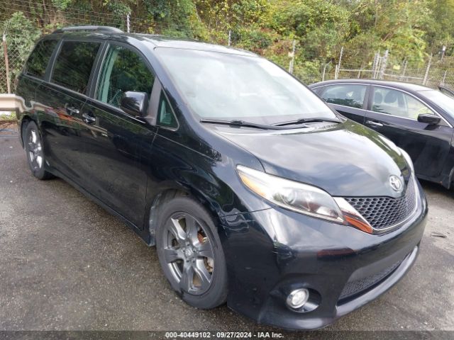 toyota sienna 2017 5tdxz3dc6hs780847