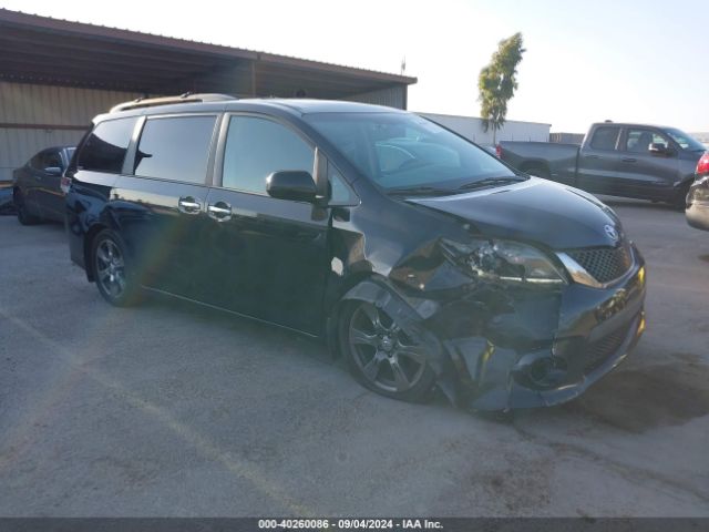 toyota sienna 2017 5tdxz3dc6hs815158