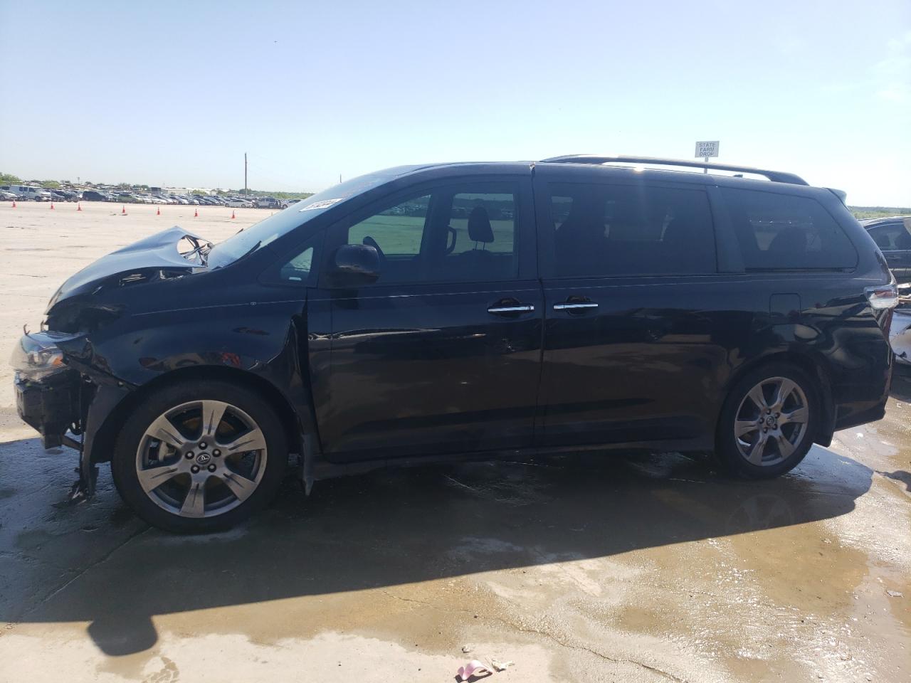 toyota sienna 2018 5tdxz3dc6js962974