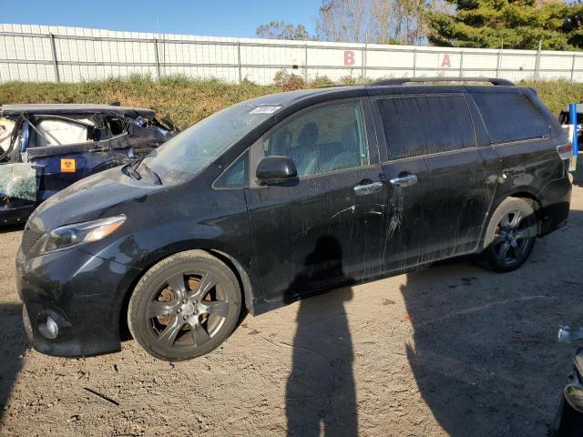 toyota sienna se 2017 5tdxz3dc7hs777973