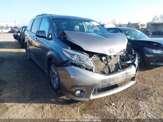 toyota sienna 2017 5tdxz3dc7hs876986