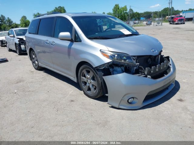 toyota sienna 2017 5tdxz3dc9hs782429