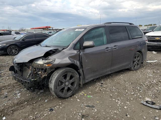 toyota sienna se 2017 5tdxz3dc9hs893143