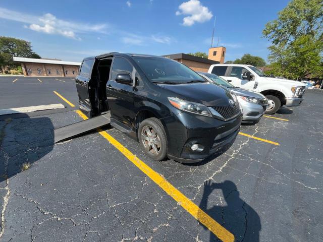 toyota sienna se 2017 5tdxz3dcxhs814465