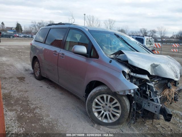 toyota sienna 2011 5tdyk3dc0bs073596