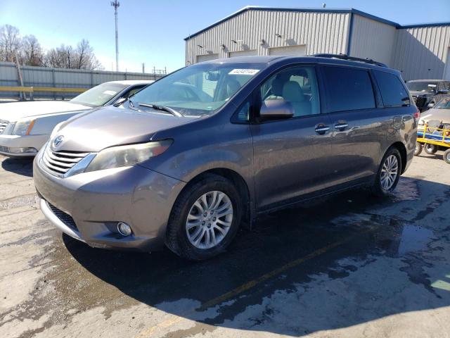 toyota sienna xle 2013 5tdyk3dc0ds385288