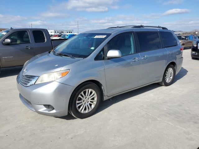 toyota sienna xle 2011 5tdyk3dc1bs097969