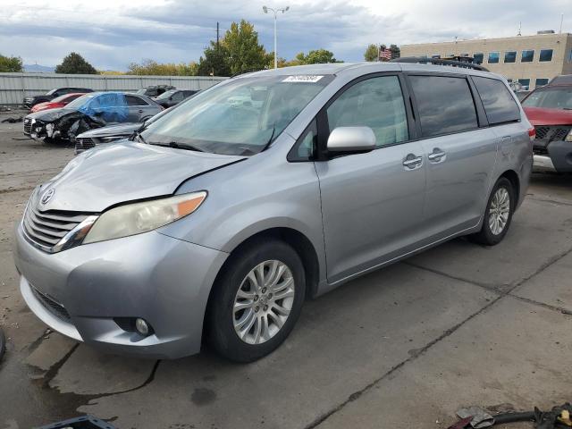 toyota sienna xle 2011 5tdyk3dc1bs101728