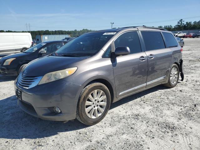 toyota sienna xle 2011 5tdyk3dc1bs118951