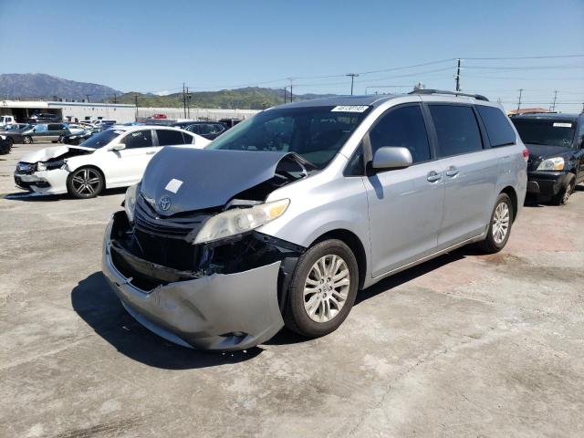 toyota sienna xle 2011 5tdyk3dc1bs123373