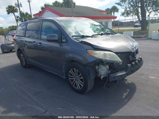 toyota sienna 2011 5tdyk3dc1bs139749