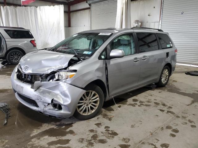 toyota sienna xle 2013 5tdyk3dc1ds312107