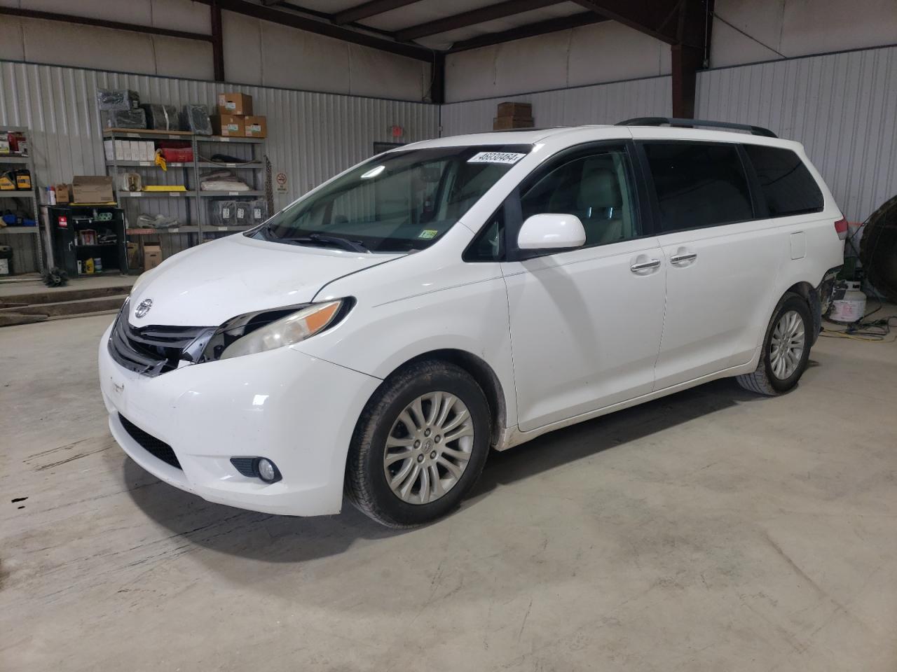 toyota sienna 2014 5tdyk3dc1es479388