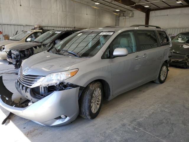 toyota sienna xle 2011 5tdyk3dc2bs087368