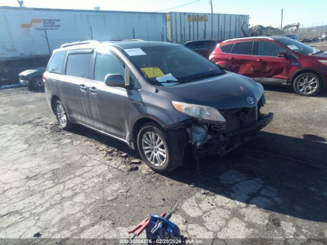 toyota sienna 2012 5tdyk3dc2cs244432