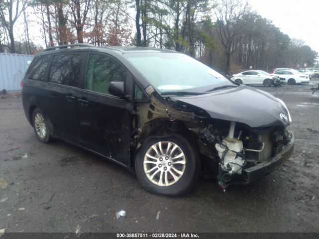 toyota sienna 2013 5tdyk3dc2ds380285