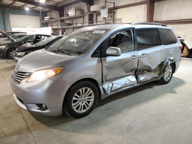 toyota sienna xle 2016 5tdyk3dc2gs710284