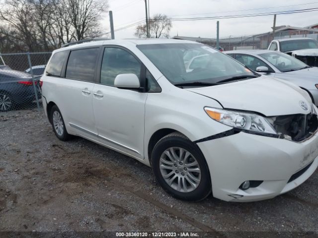 toyota sienna 2016 5tdyk3dc2gs742748