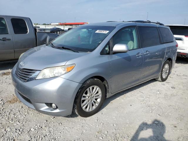 toyota sienna 2011 5tdyk3dc3bs136951