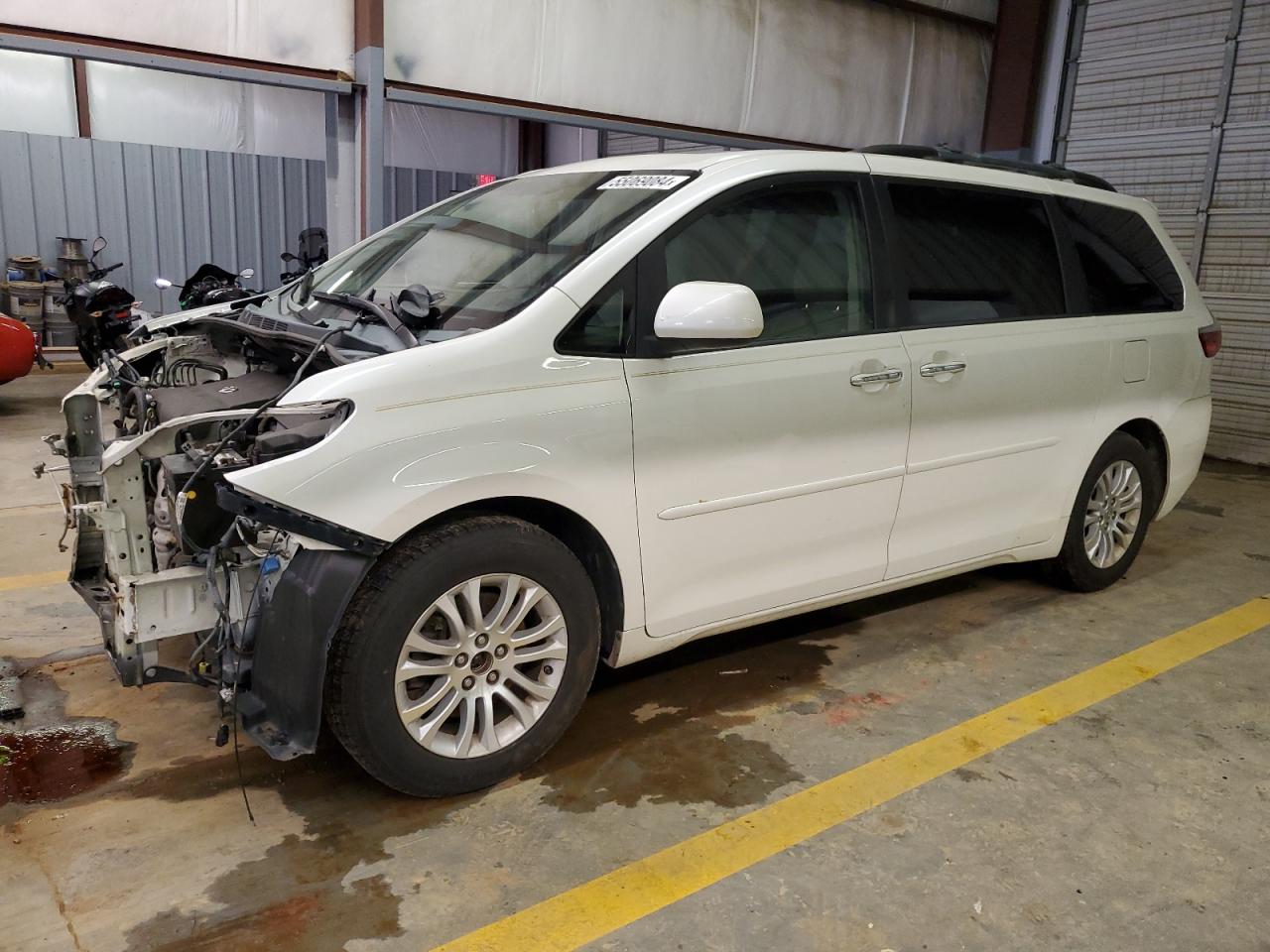 toyota sienna 2015 5tdyk3dc3fs573919