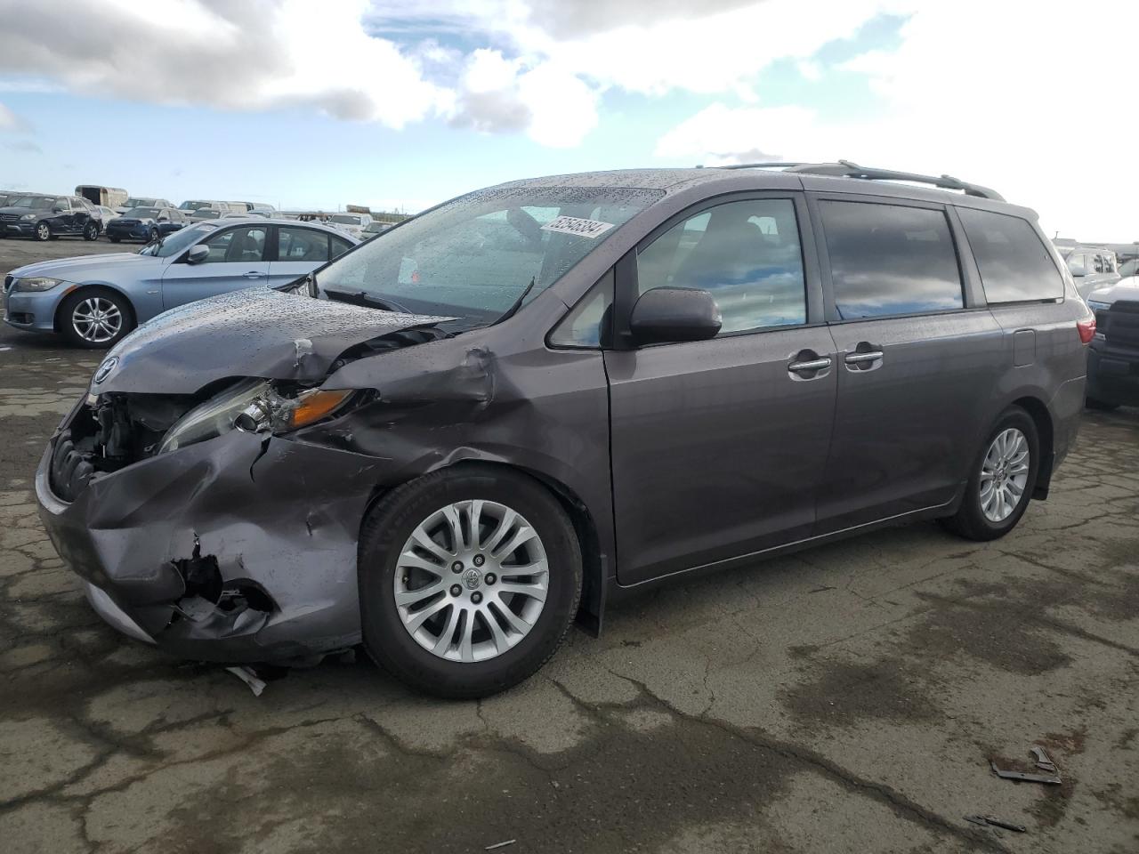 toyota sienna 2015 5tdyk3dc3fs670649