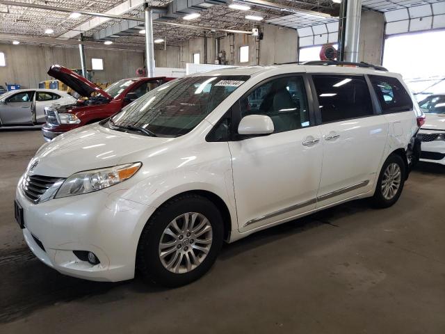 toyota sienna xle 2016 5tdyk3dc3gs738515