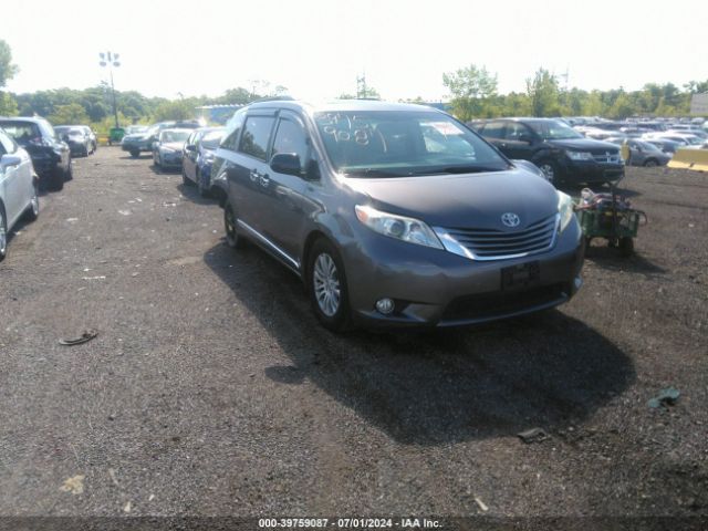 toyota sienna 2016 5tdyk3dc3gs755265