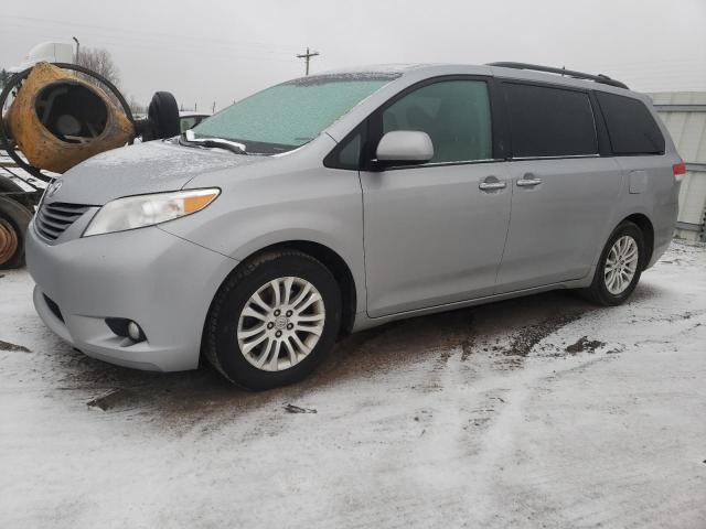 toyota sienna xle 2011 5tdyk3dc4bs007410