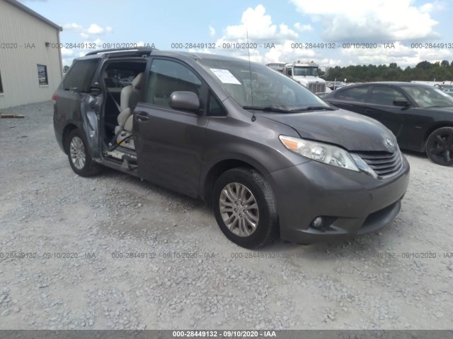 toyota sienna 2011 5tdyk3dc4bs071642