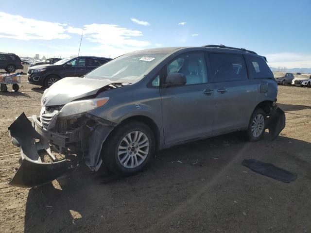 toyota sienna xle 2011 5tdyk3dc5bs025804