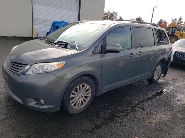 toyota sienna xle 2011 5tdyk3dc5bs079572