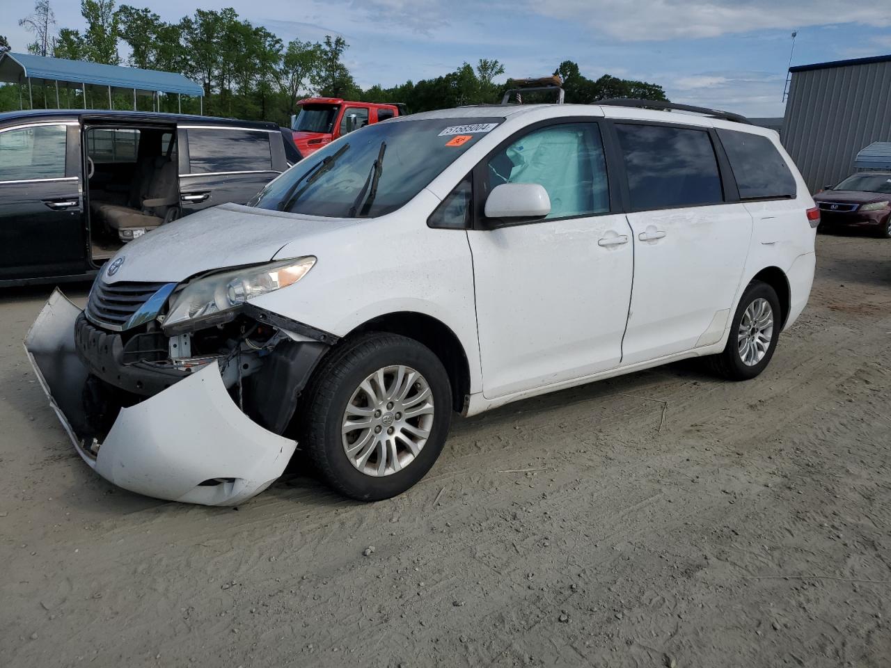 toyota sienna 2011 5tdyk3dc5bs097635