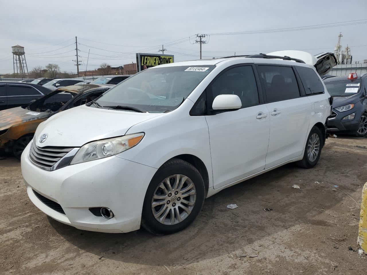 toyota sienna 2012 5tdyk3dc5cs256770