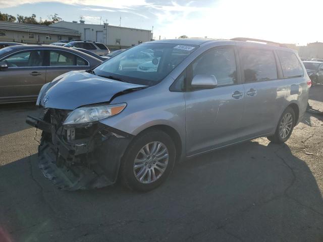 toyota sienna xle 2013 5tdyk3dc5ds369040