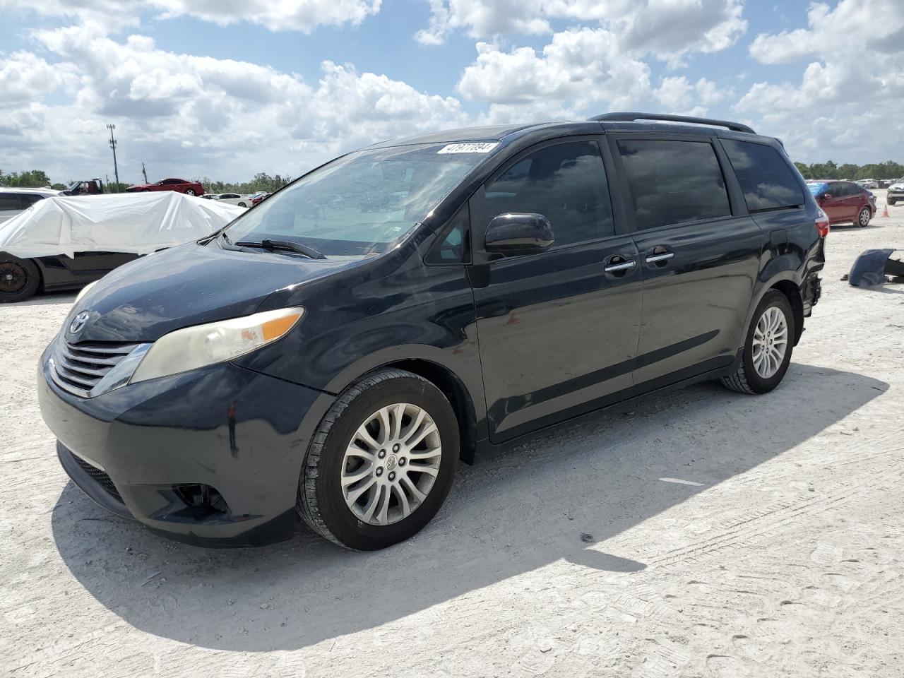 toyota sienna 2015 5tdyk3dc5fs584145