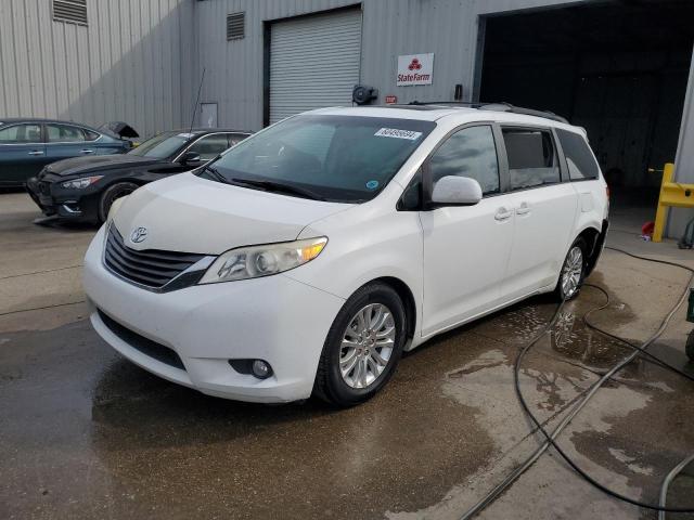 toyota sienna xle 2011 5tdyk3dc6bs069293