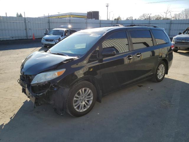 toyota sienna xle 2011 5tdyk3dc6bs113082