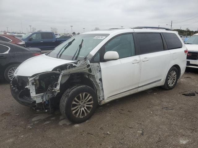 toyota sienna xle 2011 5tdyk3dc6bs143750