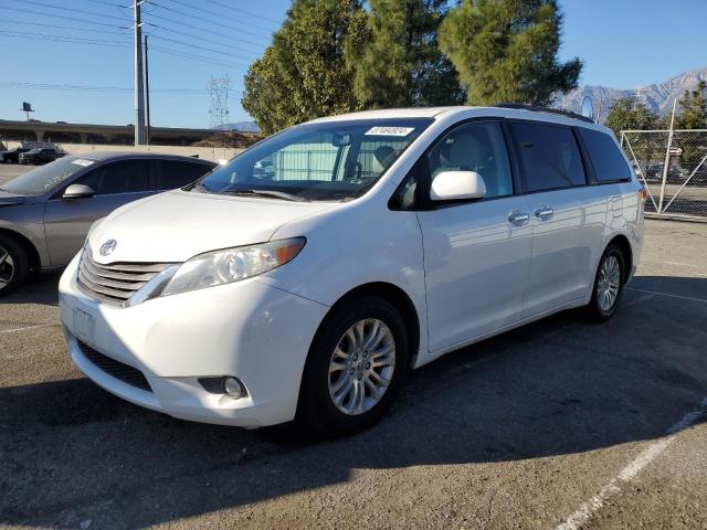 toyota sienna xle 2012 5tdyk3dc6cs234907