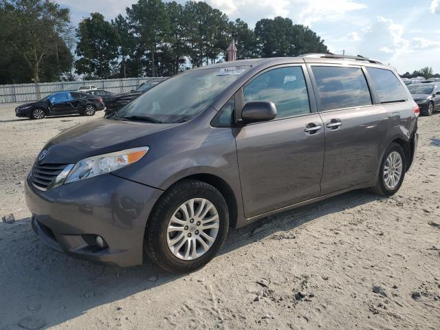 toyota sienna xle 2014 5tdyk3dc6es450727