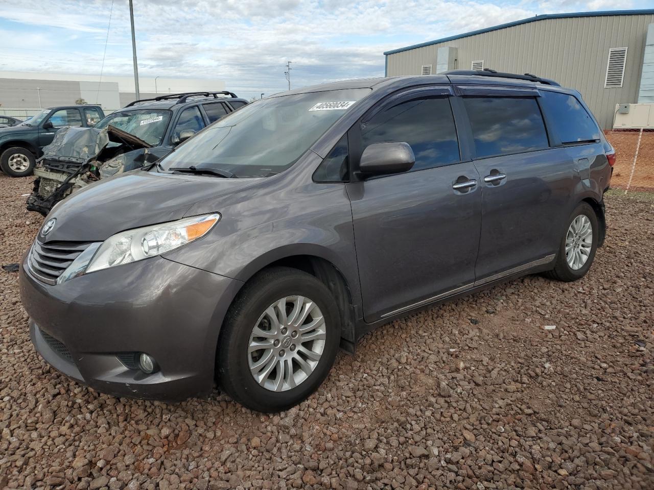 toyota sienna 2016 5tdyk3dc7gs732720