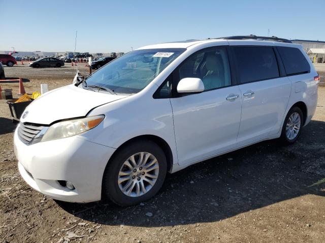 toyota sienna xle 2013 5tdyk3dc8ds353656